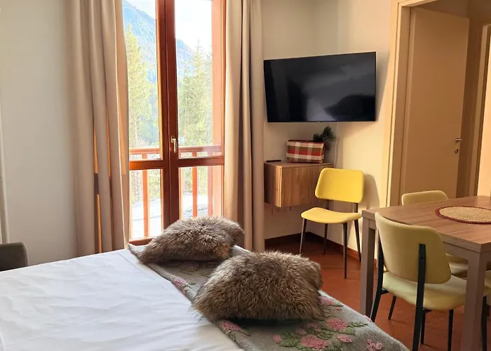 Apartmanhotel Maison Poluc - Etoile De Neige Champoluc